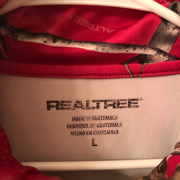Realtree Pink Camo Size L - Picture 2 of 2